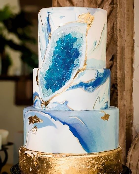 Blue Ombre Geode Cake | The Cakeryy