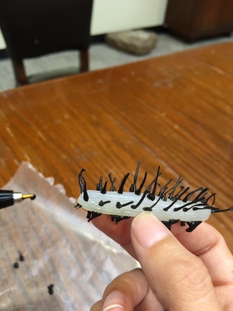 How to Make a Hot Glue Caterpillar