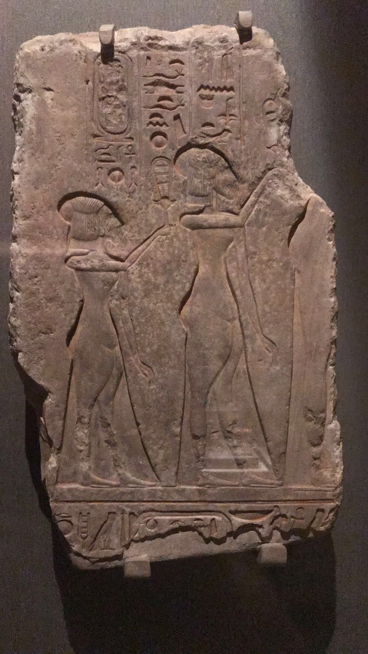 akhenaten nefertiti and their children